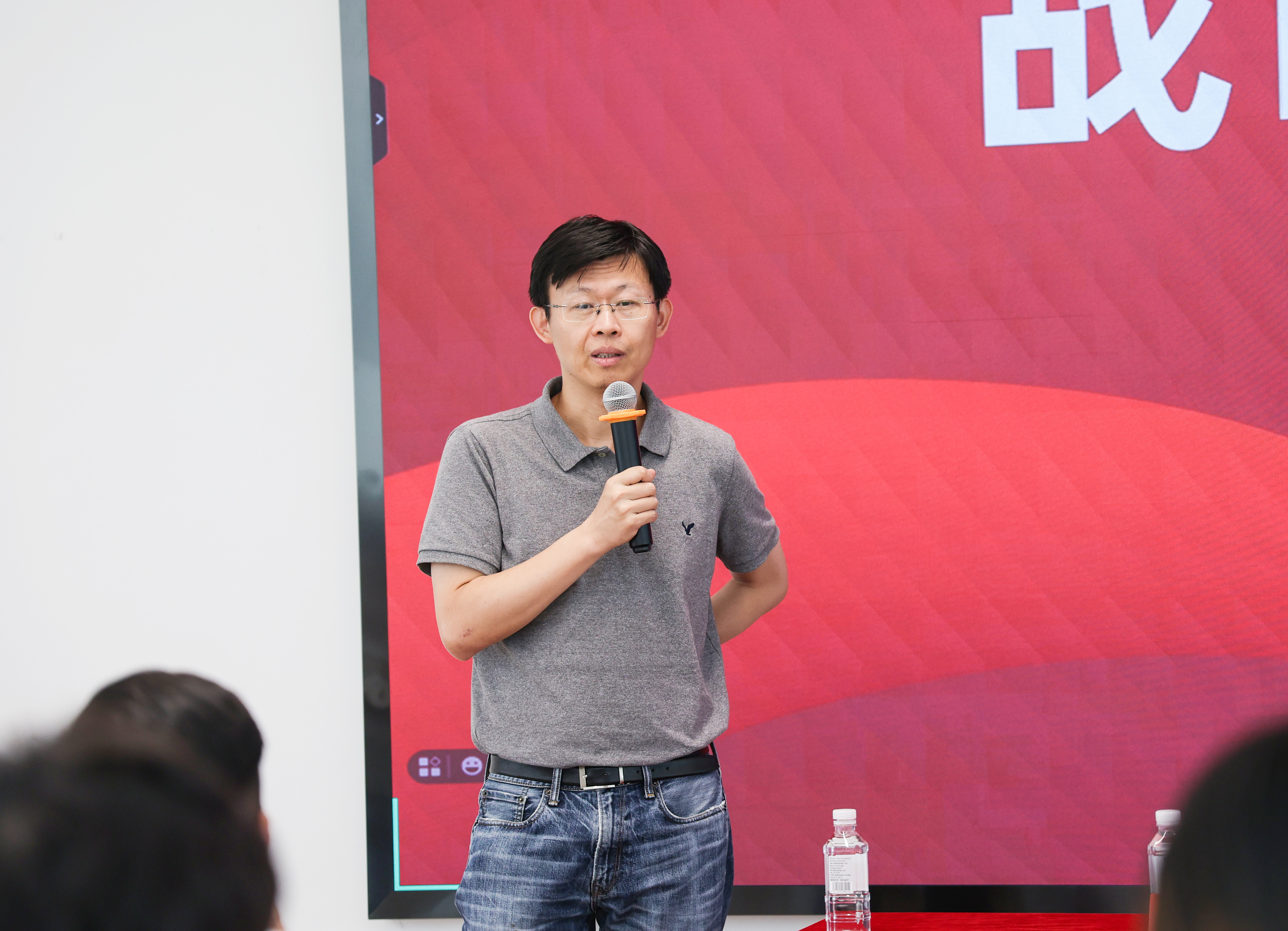 365比分 - 实时体育比分、赛事分析与数据统计